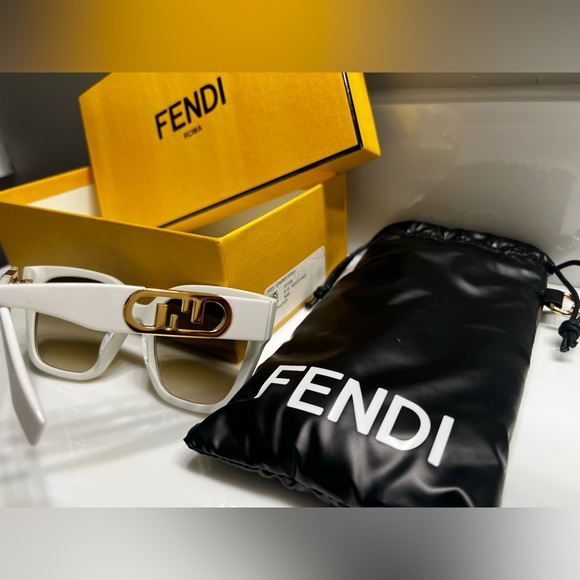 Fendi ivory gradient brown sunglasses - Picture 2 of 8